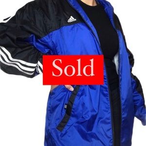 -SOLD-Navy blue Adidas windbreaker Like new.